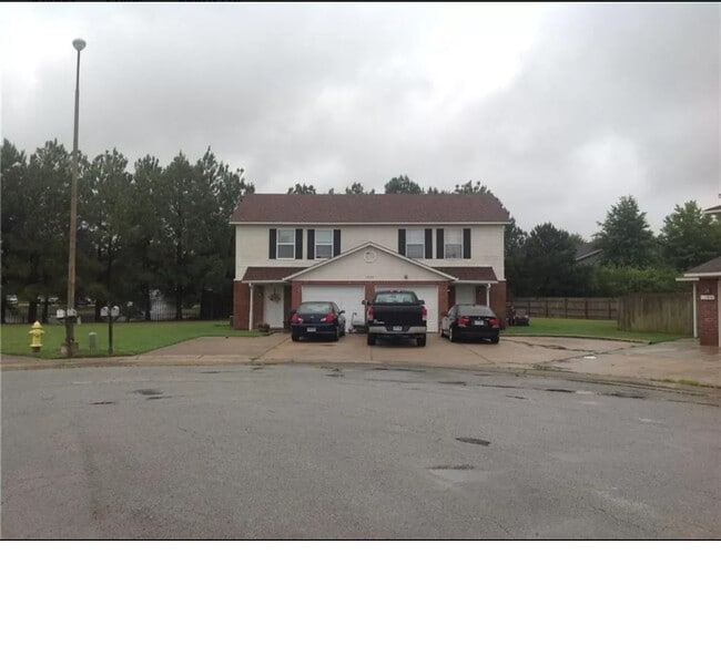 2920 Dawn Ct, Unit A in Siloam Springs, AR - Building Photo - Building Photo