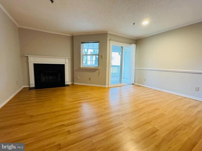 1524 Lincoln Way in McLean, VA - Building Photo - Building Photo