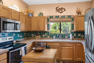 2746 W Calle San Isidro in Tucson, AZ - Building Photo - Building Photo