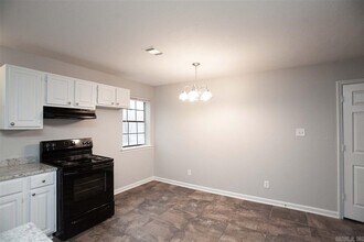 5202 N Walnut Rd in North Little Rock, AR - Building Photo - Building Photo