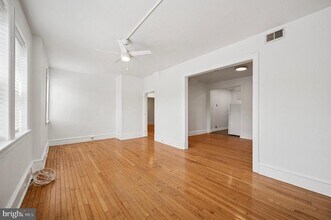3655 Indian Queen Ln in Philadelphia, PA - Building Photo - Building Photo