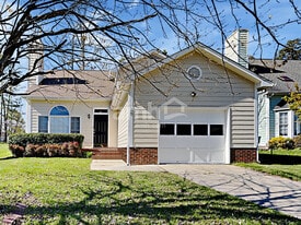 29 Park Village Ln in Greensboro, NC - Building Photo