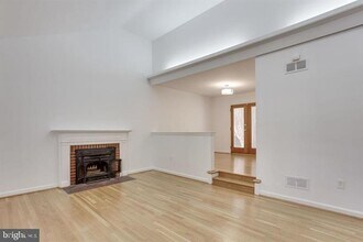 5400 Greystone St in Chevy Chase, MD - Building Photo - Building Photo