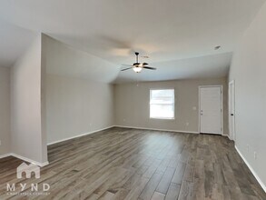 3048 NW 182nd St in Edmond, OK - Foto de edificio - Building Photo