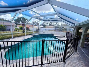 1186 Sandy St in Port Charlotte, FL - Building Photo - Building Photo