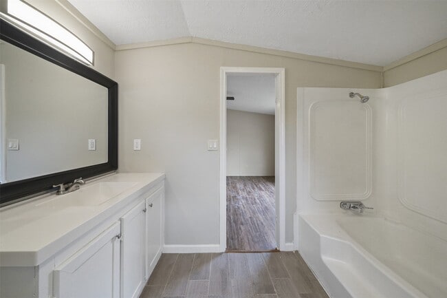 property at 113 Country Oaks St