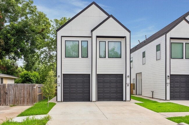 property at 4131 Mallow St