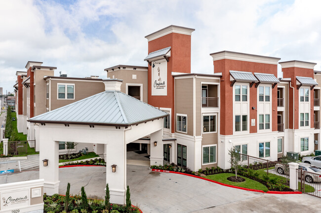 55+ Senior Living Campanile on Commerce in Houston, TX - Building Photo - Building Photo