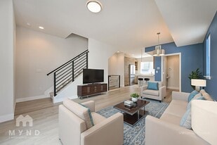 1079 Chase St in Lakewood, CO - Building Photo