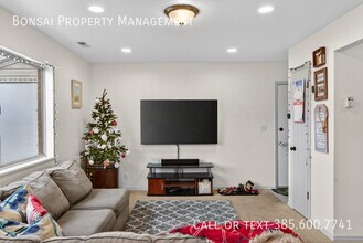 894 N 160 W in Orem, UT - Building Photo - Building Photo