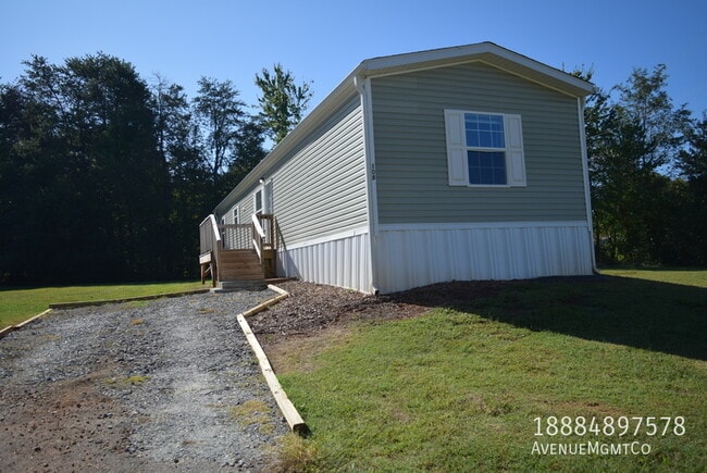 239 Old Tavern Ln in Maiden, NC - Building Photo - Building Photo