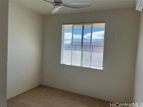 724 Kakala St in Kapolei, HI - Building Photo - Building Photo