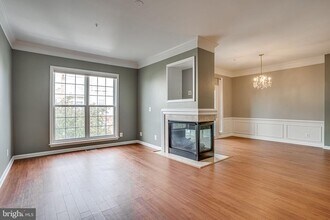 6321 Eagle Ridge Ln in Alexandria, VA - Building Photo - Building Photo