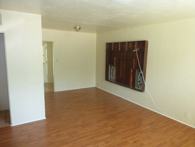 1508 E Williams St, Unit Studio photo'