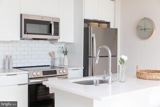 1130 N Delaware Ave in Philadelphia, PA - Building Photo - Building Photo