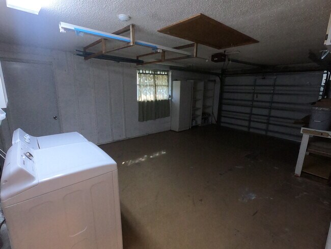 4063 Prescott St in Sarasota, FL - Building Photo - Building Photo