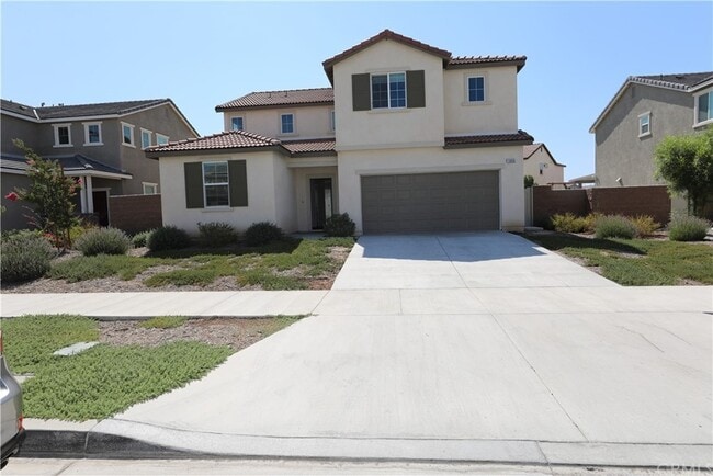 property at 1006 Peach Grv