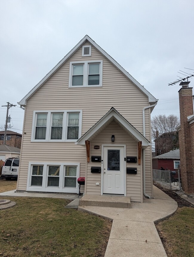 5433 S Millard Ave in Chicago, IL - Building Photo - Building Photo