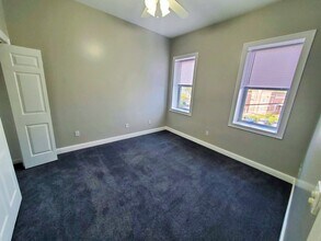 37 Central Sq, Unit 37B in Bridgewater, MA - Building Photo - Building Photo