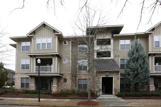 Legacy at Walton Lakes in Atlanta, GA - Building Photo - Building Photo