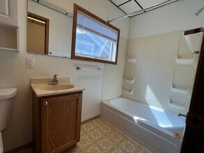 2866 Wicklow St in Duluth, MN - Building Photo - Building Photo