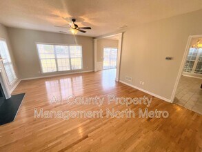 5990 Barrington Ln in Alpharetta, GA - Building Photo - Building Photo