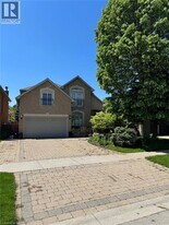 51 Tranquility Ave in Hamilton, ON - Building Photo