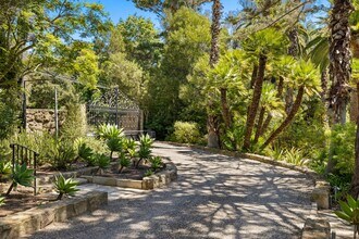 1895 E Valley Rd in Montecito, CA - Building Photo - Building Photo