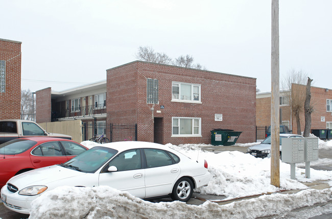 10454 Crown Rd in Franklin Park, IL - Building Photo - Building Photo