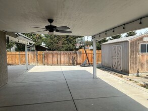 5217 W Howard Ct in Visalia, CA - Building Photo - Building Photo