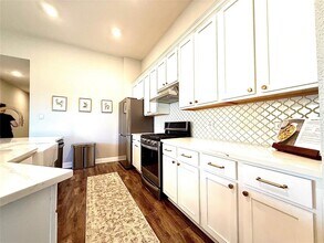 10402 Sherwin Pass Dr in Rosharon, TX - Building Photo - Building Photo