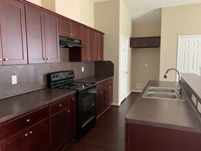 21518 Little Wolf Dr in Crosby, TX - Building Photo - Building Photo