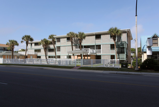 Sea Villas III in North Myrtle Beach, SC - Foto de edificio - Building Photo