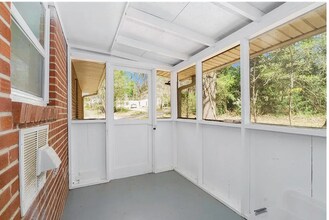 561 Northern Ave, Unit 563 in Stone Mountain, GA - Foto de edificio - Building Photo