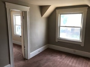 4026 Clybourne Ave in Cleveland, OH - Building Photo - Building Photo