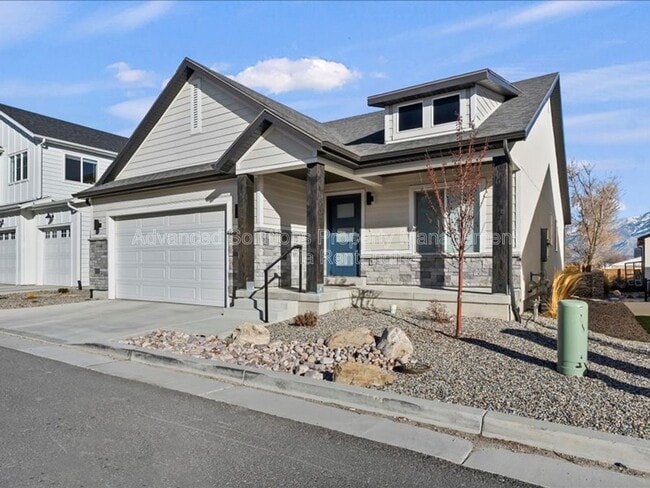 7411 S Drake Pk Ct in West Jordan, UT - Building Photo - Building Photo