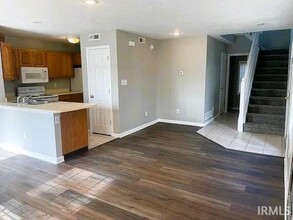 2624 E Olson Dr in Bloomington, IN - Building Photo - Building Photo
