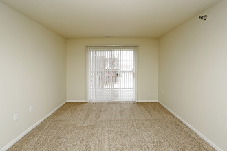 Diamond Valley Apartments in Sioux Falls, SD - Foto de edificio - Interior Photo