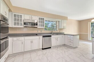 119 Rio Pinar Dr in Ormond Beach, FL - Building Photo - Building Photo