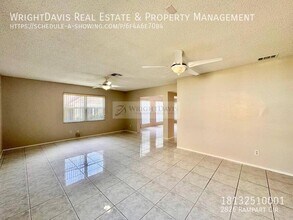 2826 Rampart Cir in Clearwater, FL - Foto de edificio - Building Photo