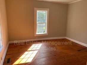 192 Poplar St in Griffin, GA - Building Photo - Building Photo