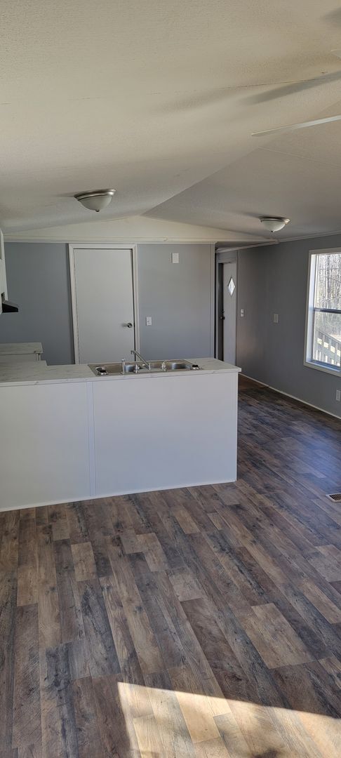 6 Webb Rd in Ellenboro, NC - Building Photo - Building Photo