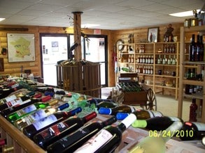 68 E Orvis St in Massena, NY - Foto de edificio - Building Photo