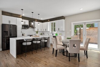 1629 Forest Ave in St. Louis, MO - Foto de edificio - Building Photo