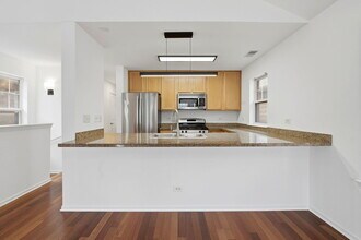 1156 N Howe St in Chicago, IL - Building Photo - Building Photo