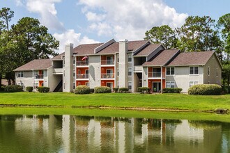 Victoria at Orange Park in Orange Park, FL - Building Photo - Building Photo