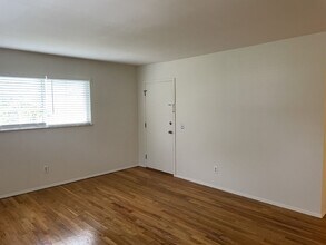 1241 Corbett St in Cincinnati, OH - Building Photo - Building Photo