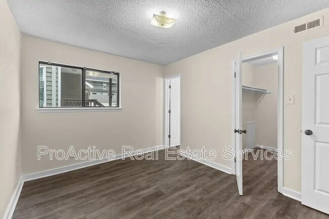 483 W Ocean View Ave