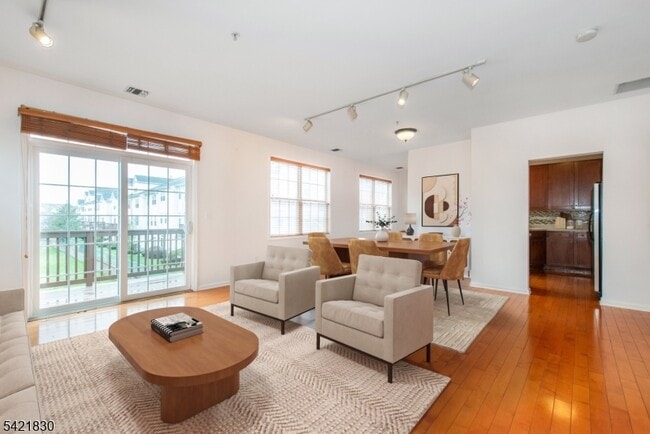 property at 177 Brittany Ct