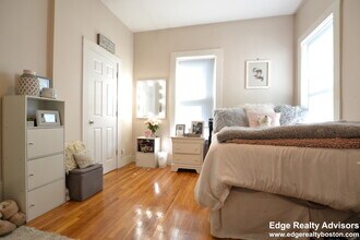 17 Wadsworth St, Unit 1 in Boston, MA - Building Photo - Building Photo